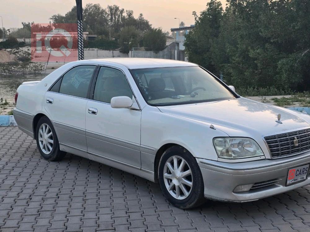 تويوتا كراون